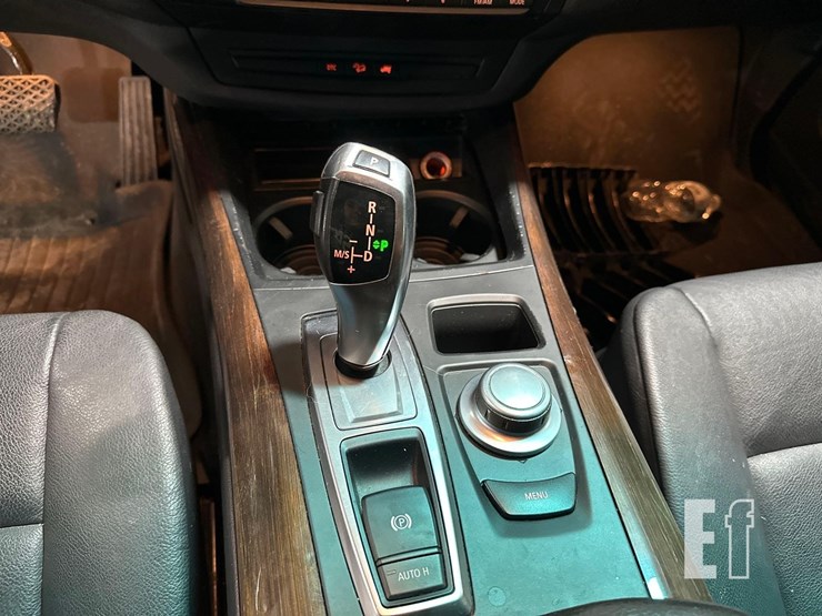 2009-bmw-x5-image-16