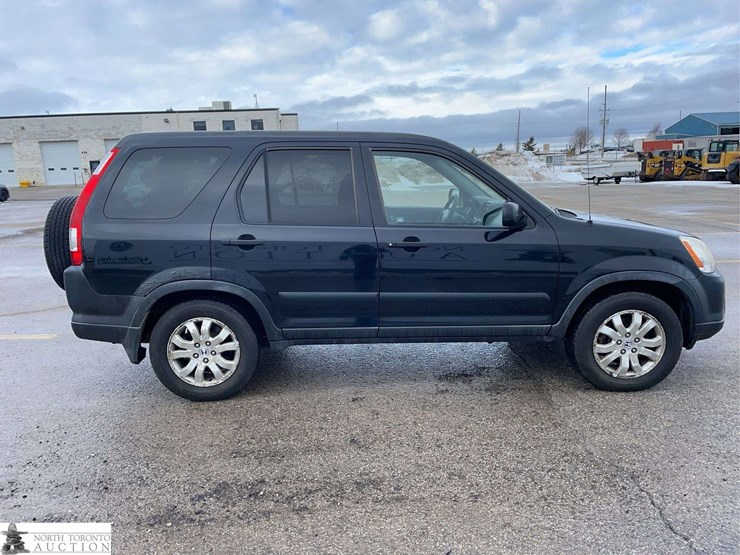 2005-honda-crv-image-6