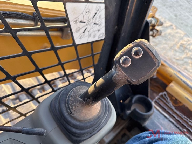 2009-caterpillar-289c-image-16