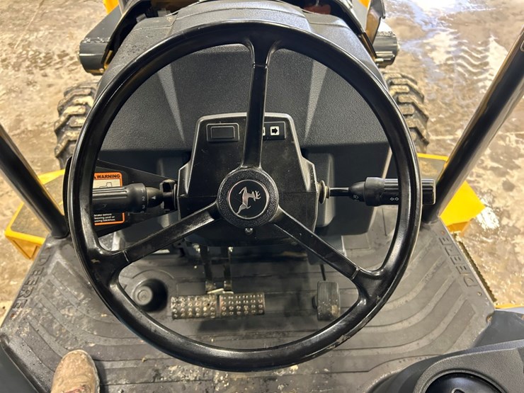 2021-deere-310sl-hl-image-62