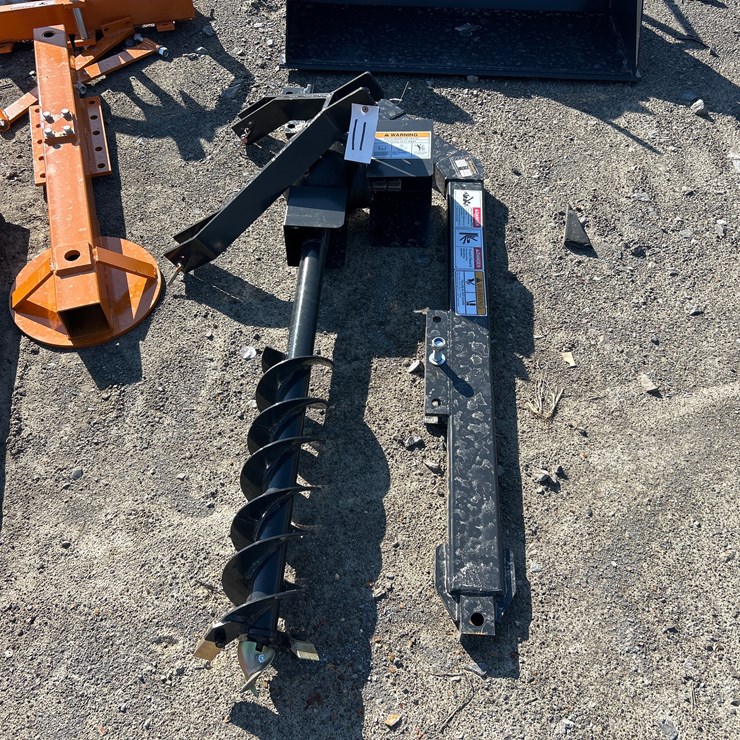 #11 • WOLVERINE 3PT HOLE DIGGERS