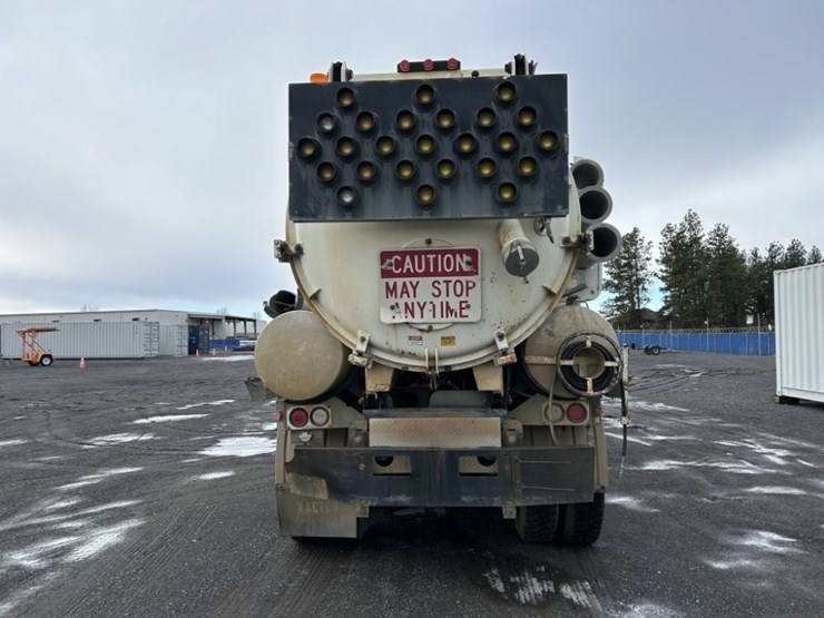 2002-sterling-l7500-image-4