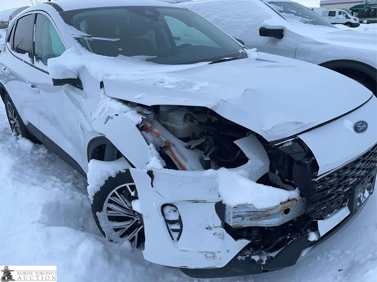 2022-ford-escape-se-image-27