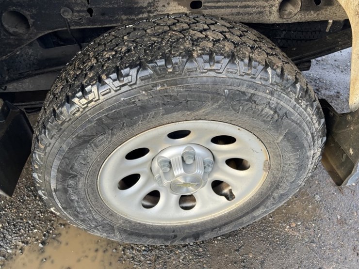 2016-chevrolet-silverado-1500-image-17