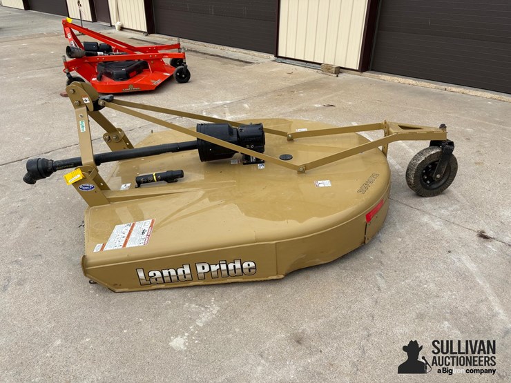 2022-land-pride-rcf2072-image-8