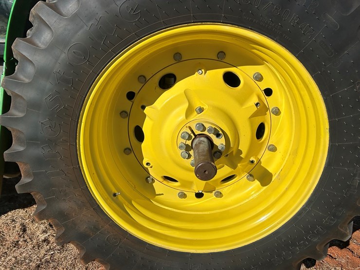 2007-john-deere-7520-image-31