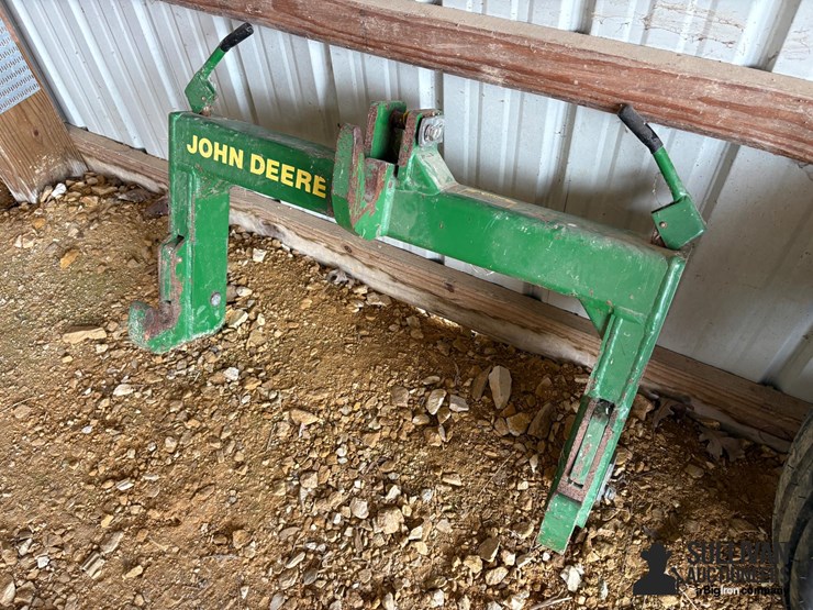 john-deere-2-image-1
