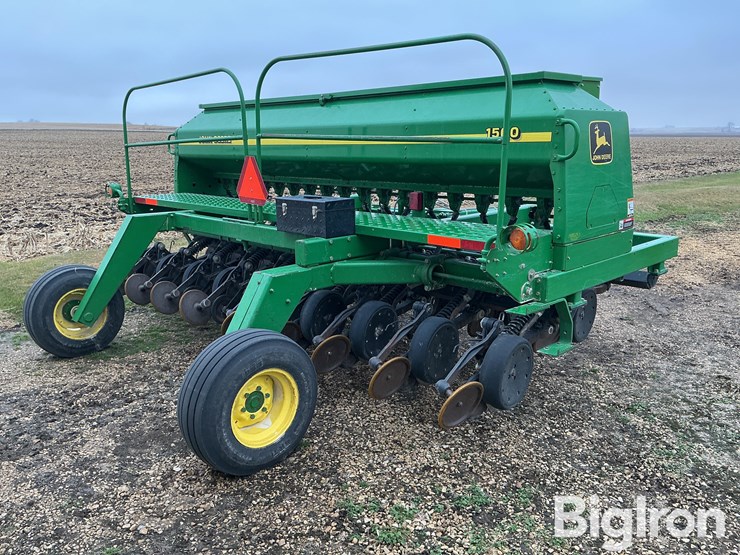 1999-john-deere-1560-image-5