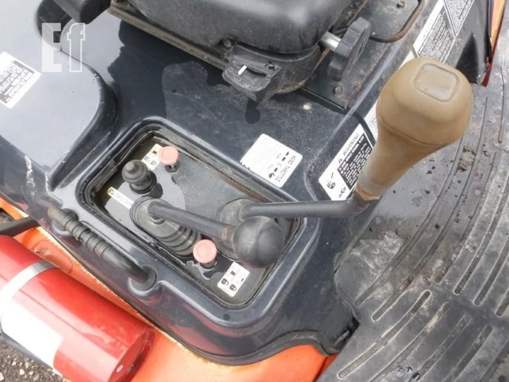 2019-kubota-r430-image-7