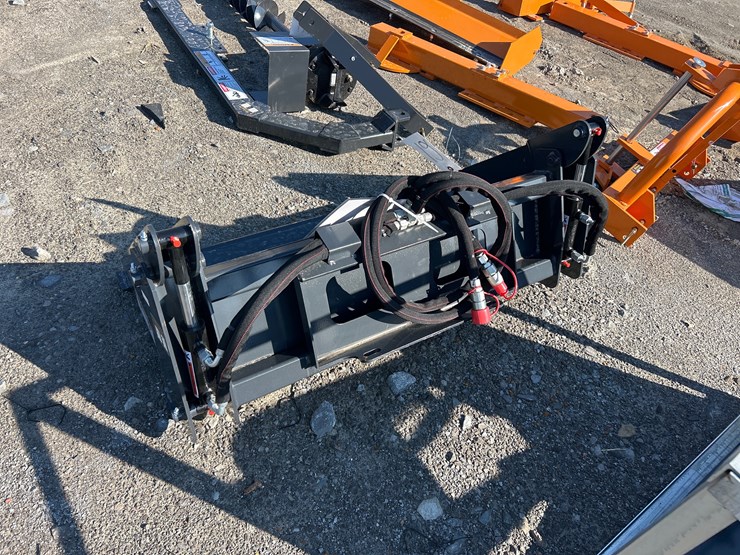 #12-•-mini-skid-steer-4-in-1-bucket-image-3