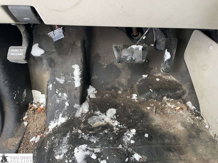 2015-ram-c/v-image-19