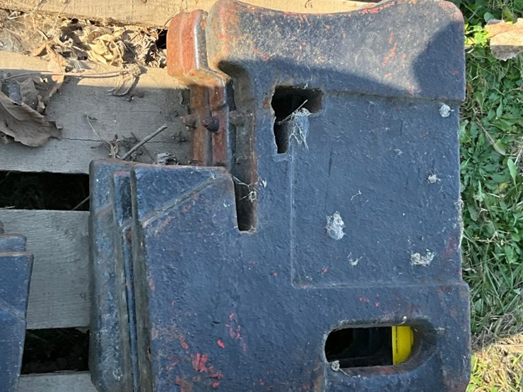 (4)-ih-style-suitcase-weights-image-4