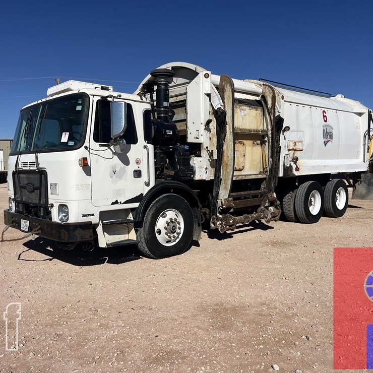 2014 AUTOCAR XPEDITOR