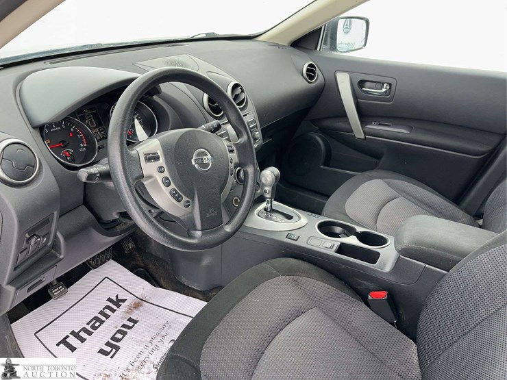 2013-nissan-rogue-image-27