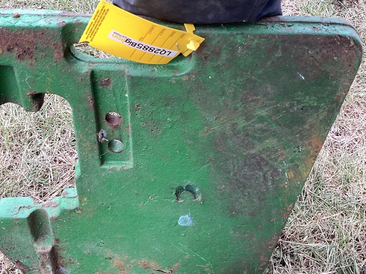 john-deere-suitcase-weights-image-15