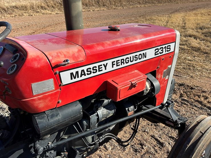 massey-ferguson-231s-image-9