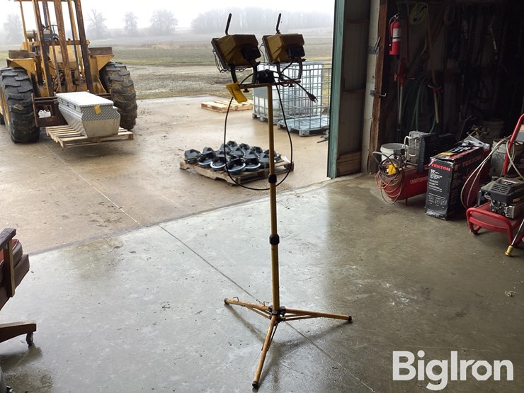 halogen-shop-light-image-7