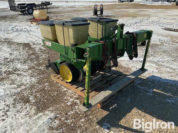 john-deere-30-image-3