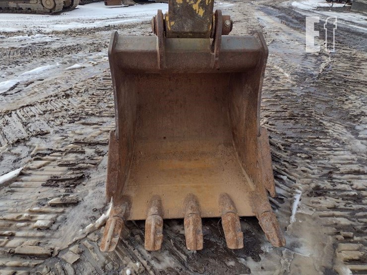 2004-komatsu-pc120-6e0-image-15
