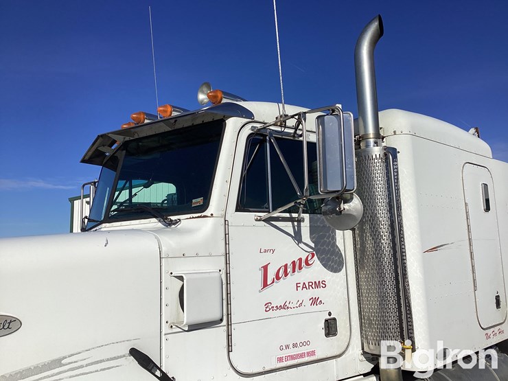 1995-peterbilt-377-image-15