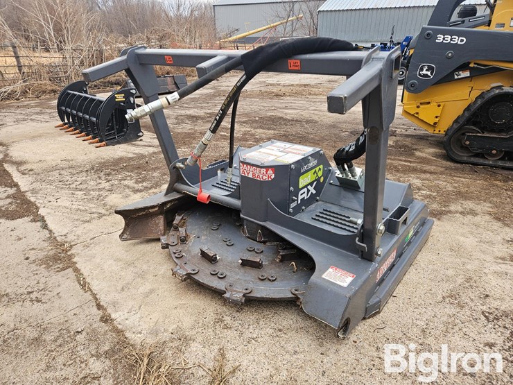 2022-loftness-bad-ax-60ba4-disc-mulcher-skid-steer-attachment-image-1