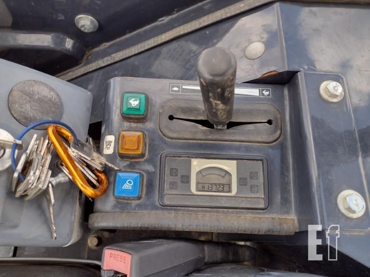 2022-deere-26g-image-9