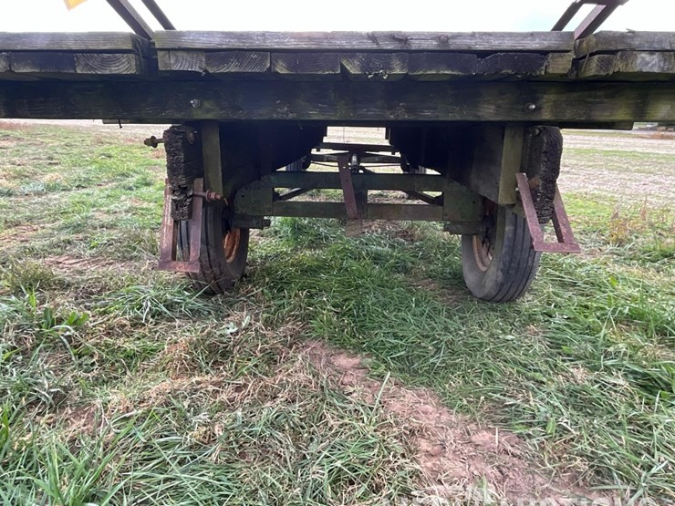 hay-rack-on-running-gear-image-28