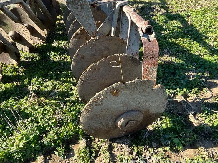 8ft.-3pt.-disc-image-11