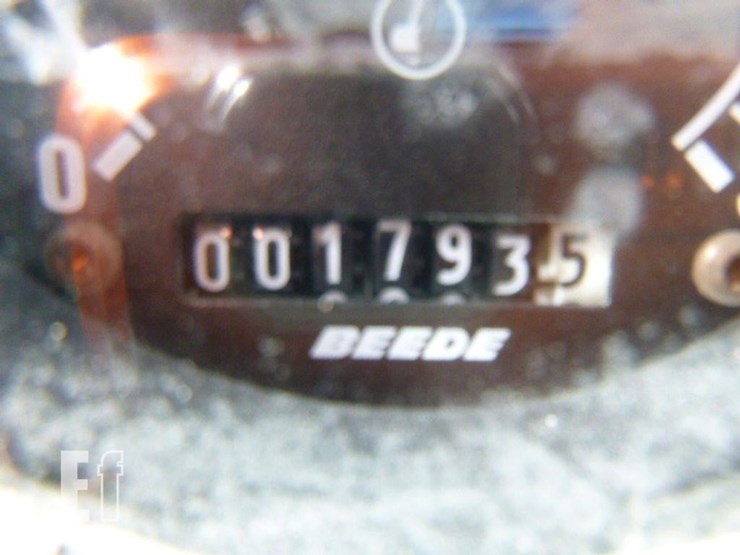 2004-volvo-g86-image-13