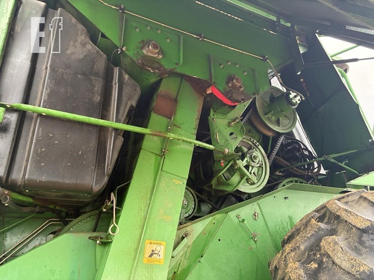 1989-john-deere-9400-image-11