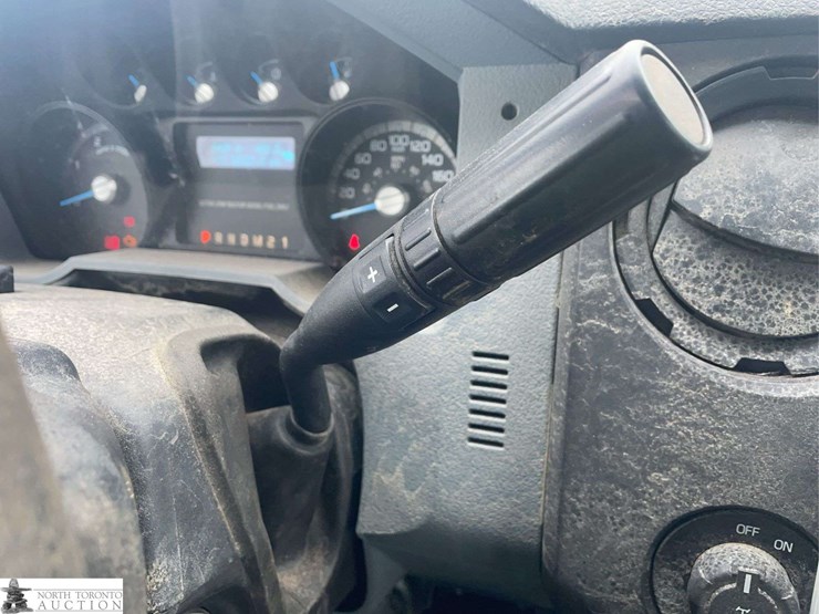 2011-ford-f250-image-14