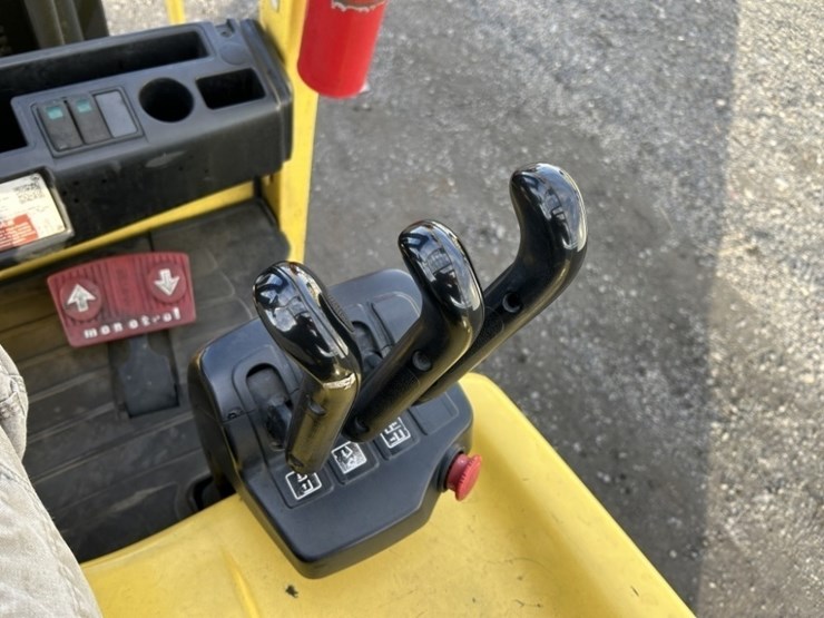 2020-hyster-e50xn-image-19