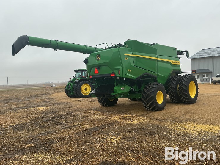 2025-john-deere-s7-800-image-5