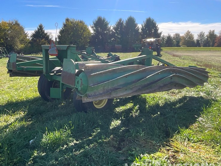 john-deere-530-image-5