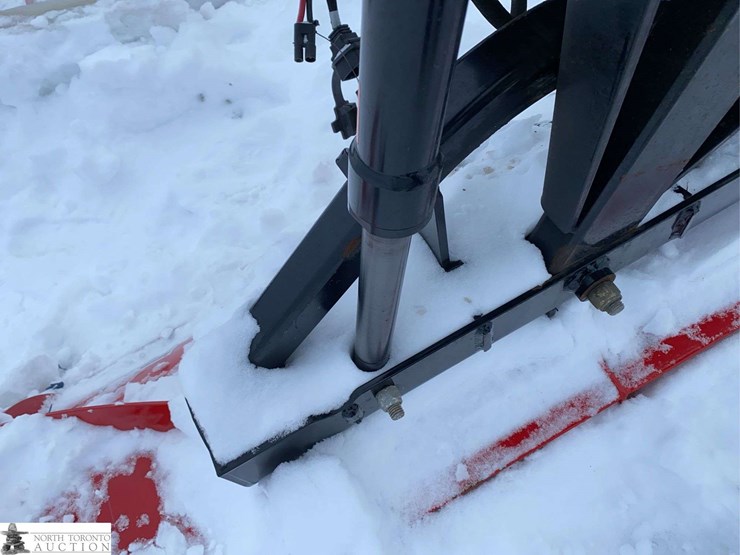 2012-boss-smart-shield-plow-blade-image-17