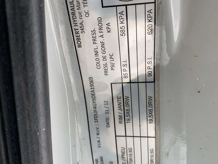 2013-ford-f450-image-14