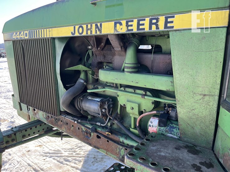 john-deere-4440-image-18