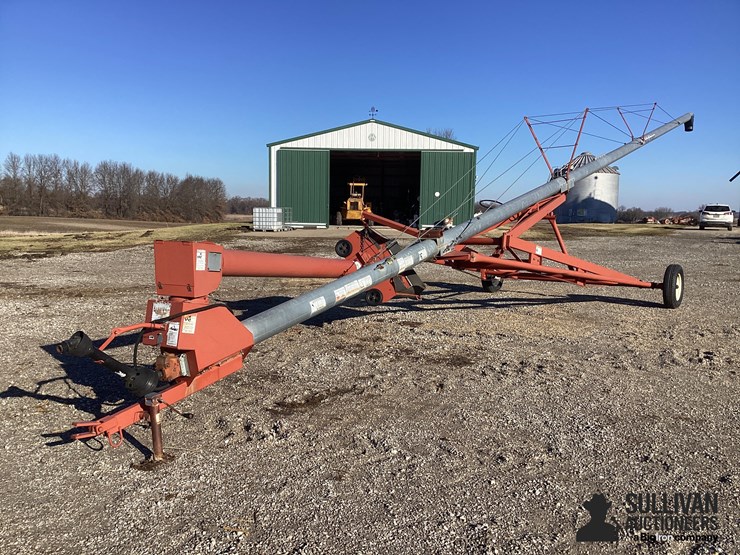 hutchinson-/mayrath-swing-away-auger-image-1