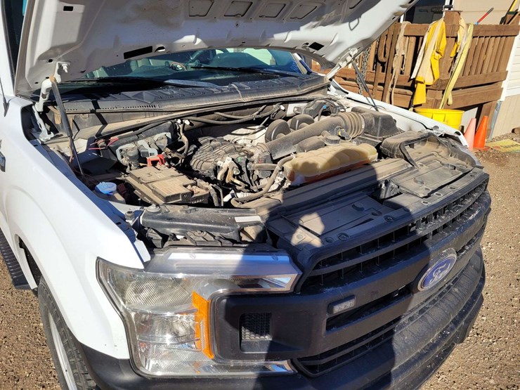 2018-ford-f150-xl-image-13
