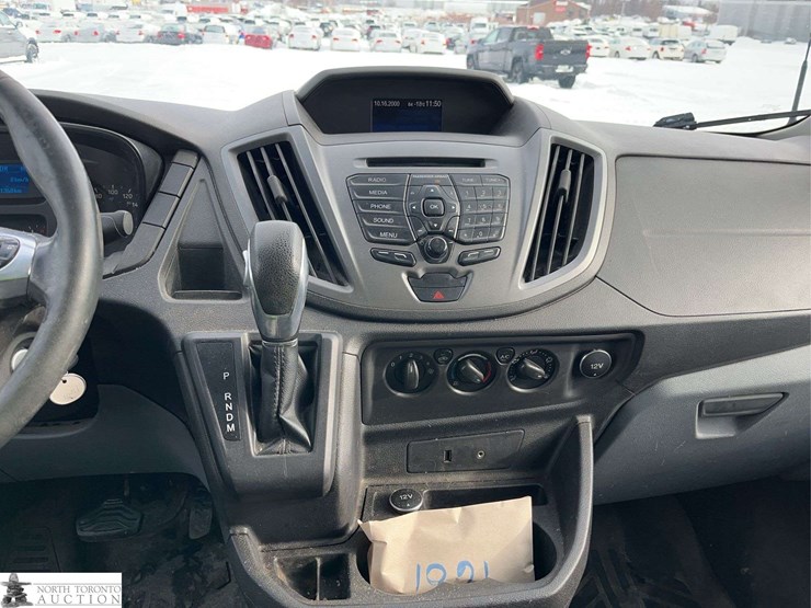 2016-ford-transit-image-14