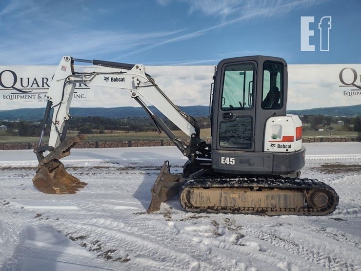 2012-bobcat-e45-image-1