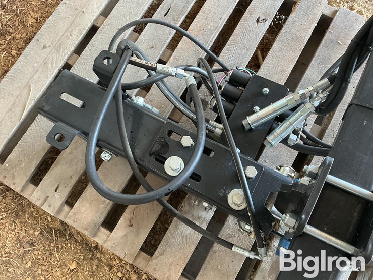 john-deere-712c-image-11