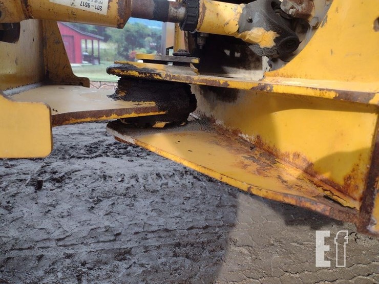 caterpillar-930g-image-31