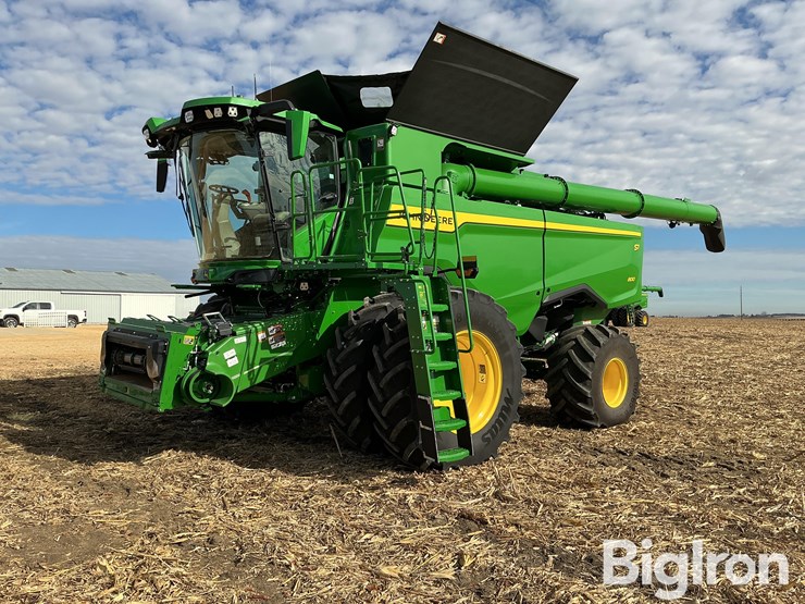 2025-john-deere-s7-800-image-1