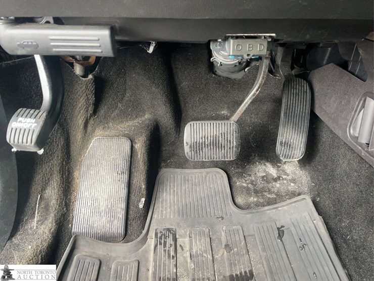 2013-ford-flex-image-19