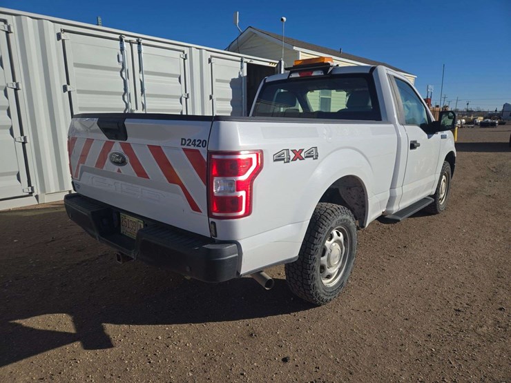 2020-ford-f150-xl-image-5