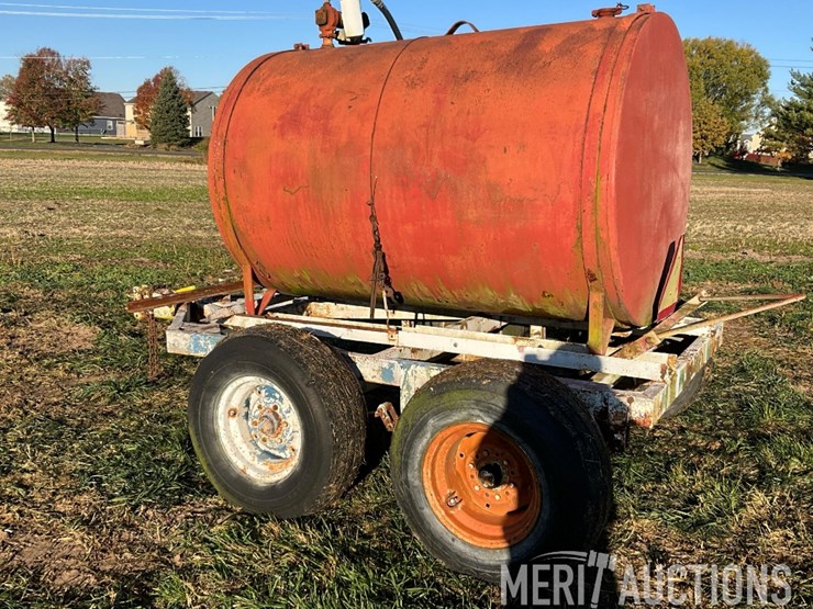 fuel-tank-on-trailer-image-3