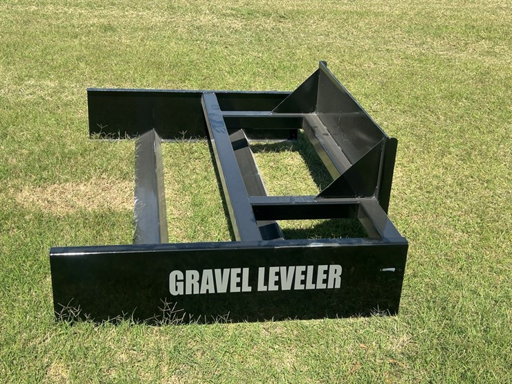 #68-•-2026-x-star-gravel-leveler-image-1