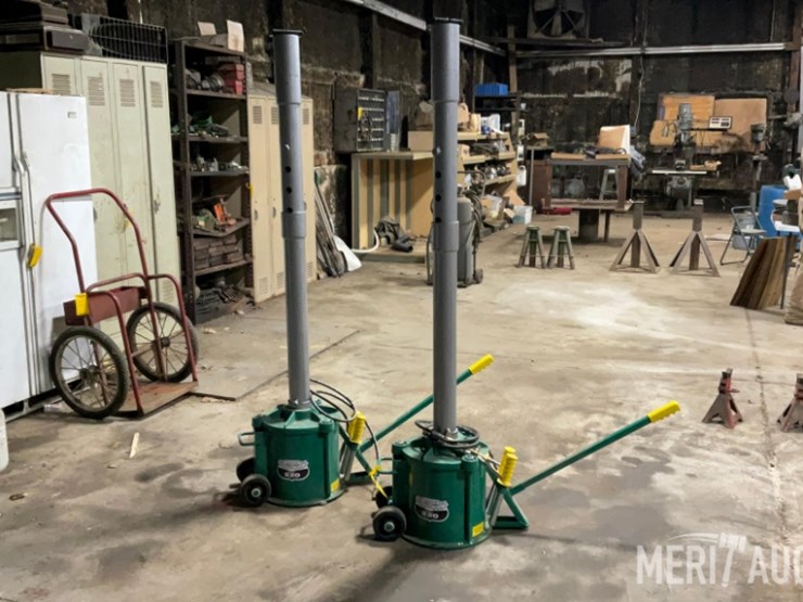 (2)-emerson-manufacturing-company-jack-model-220-image-4