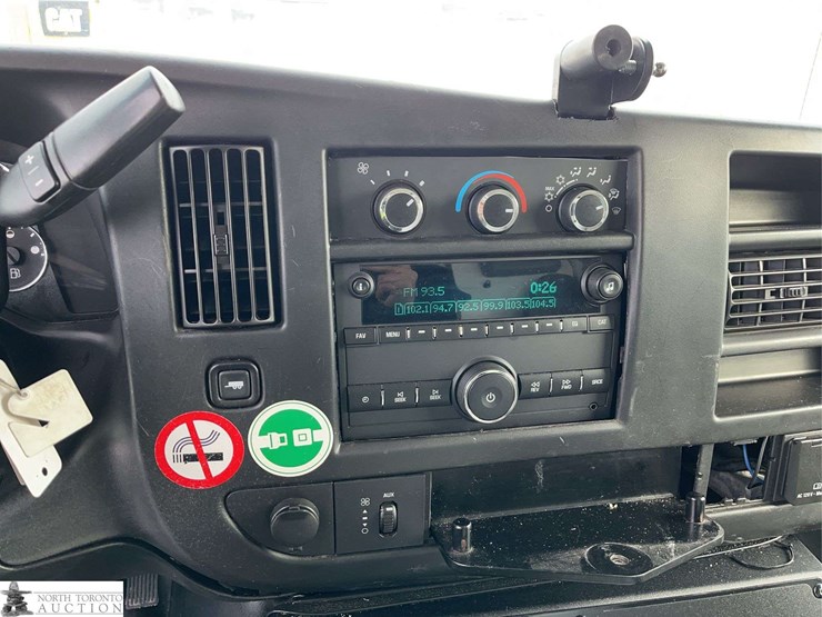 2016-chevrolet-express-g3500-image-20